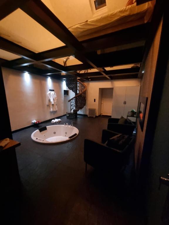 Suite Wellness Sprimont Ngoại thất bức ảnh